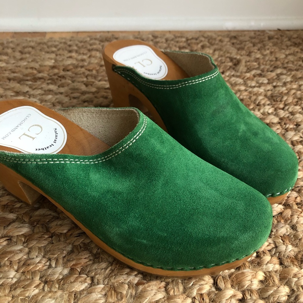 Clogsland Green Suede Classic Wooden Clog. Size 38 - Picture 6 of 12